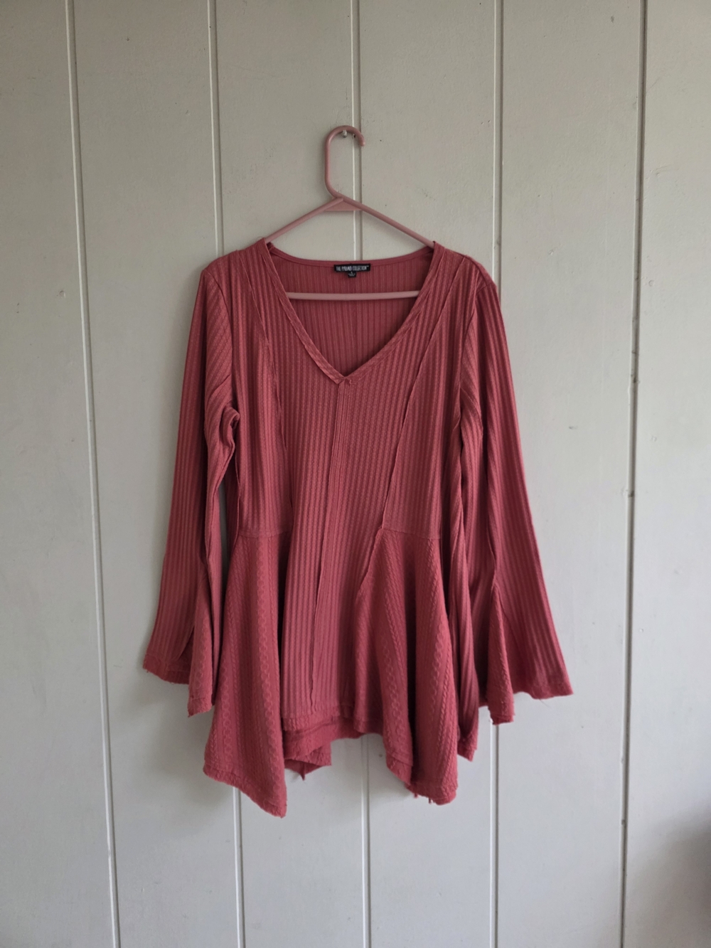 The Pyramid Collection Thermal Top Tunic Bell Sleeve Bohimian Fairycore Small